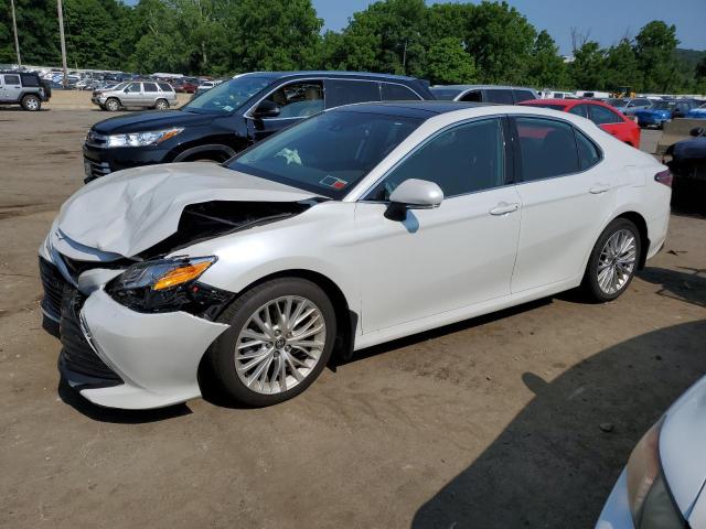 VIN 4T1F11BK9LU009817 2020 Toyota Camry, Xle no.1