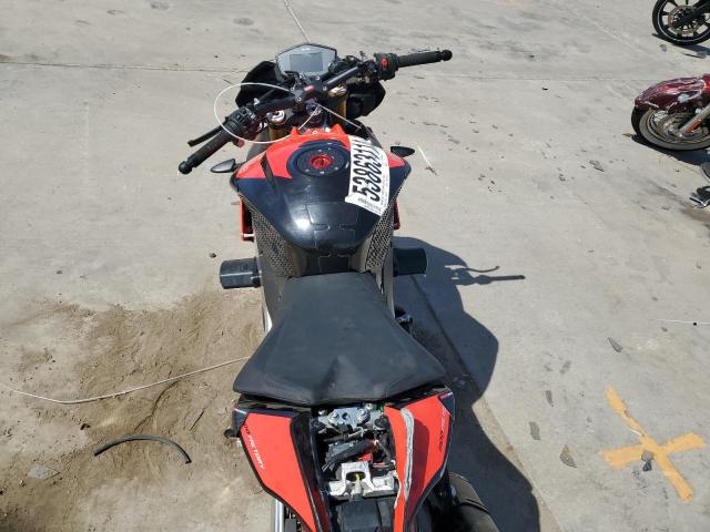 2019 APRILIA TUONO ZD4KGU004KS000977
