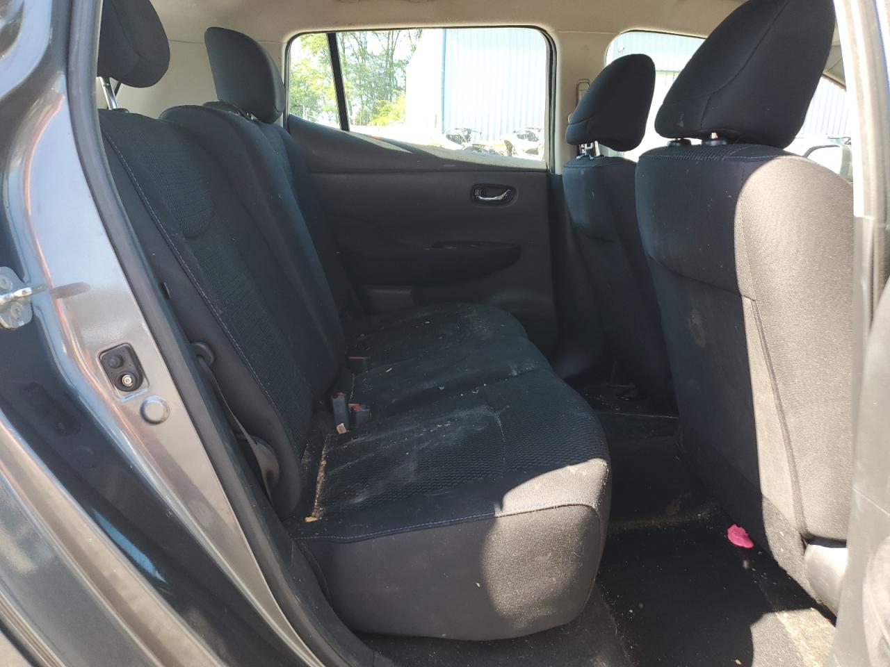 1N4AZ0CP5EC330327 2014 Nissan Leaf S