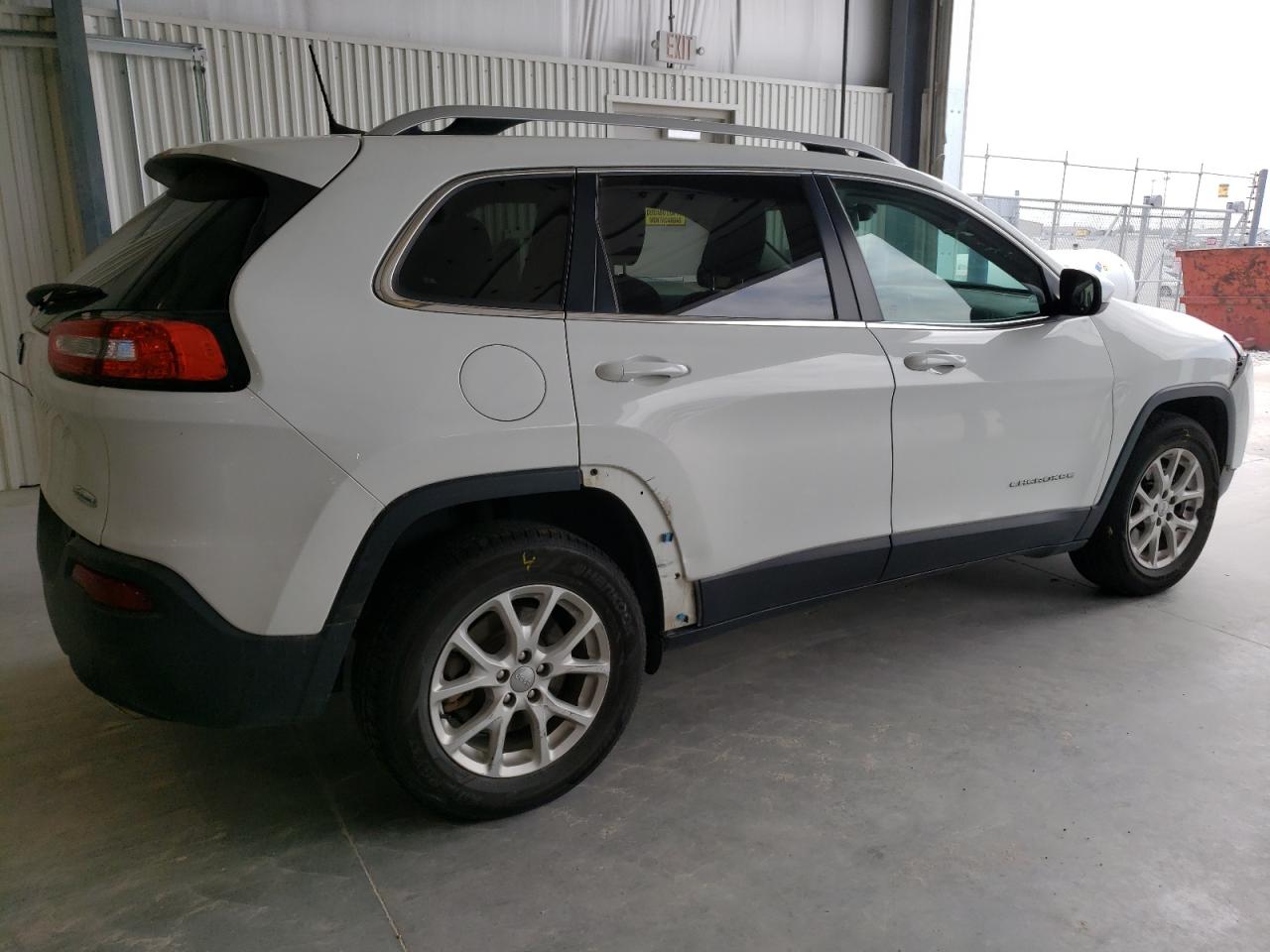 1C4PJMCS6GW296052 2016 Jeep Cherokee Latitude