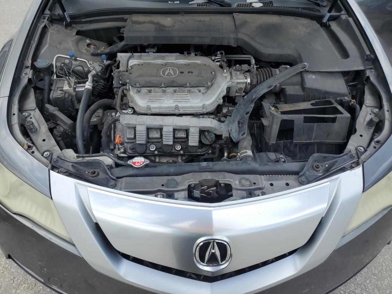 19UUA8F50AA019581 2010 Acura Tl