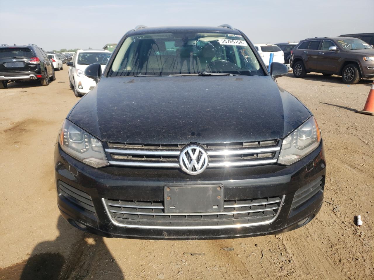 WVGEF9BP2CD011965 2012 Volkswagen Touareg V6