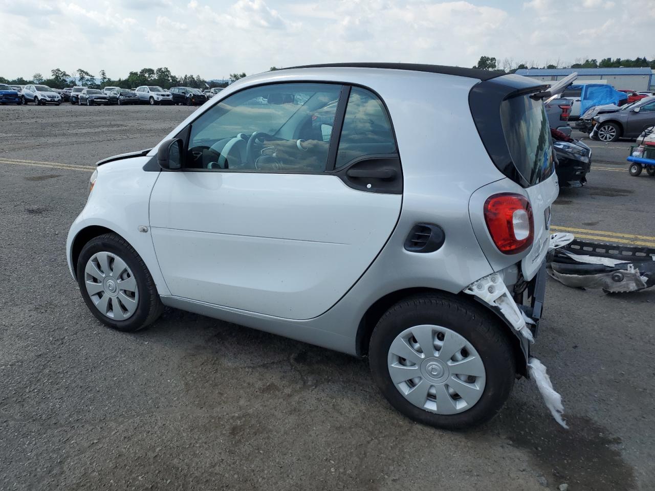 WMEFJ5DA2HK169154 2017 Smart Fortwo