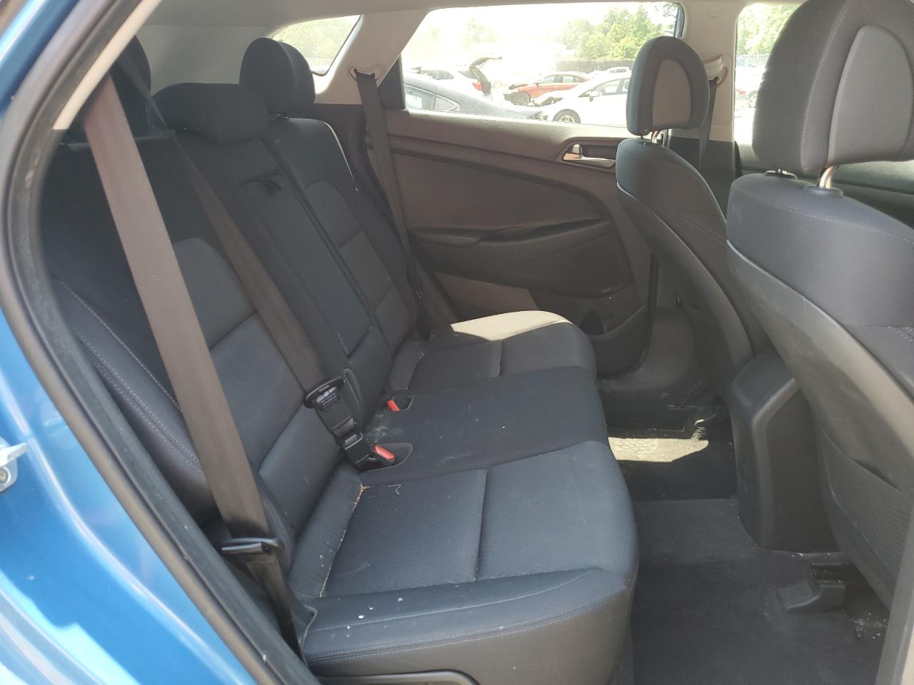 KM8J33A43JU604999 2018 Hyundai Tucson Sel