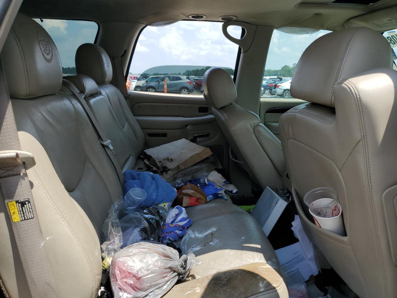 1GYEK63N15R257028 2005 Cadillac Escalade Luxury