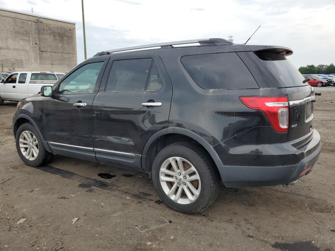 1FM5K8D89FGB63479 2015 Ford Explorer Xlt