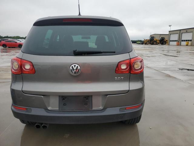 2010 Volkswagen Tiguan S VIN: WVGAV7AX2AW520656 Lot: 57524804