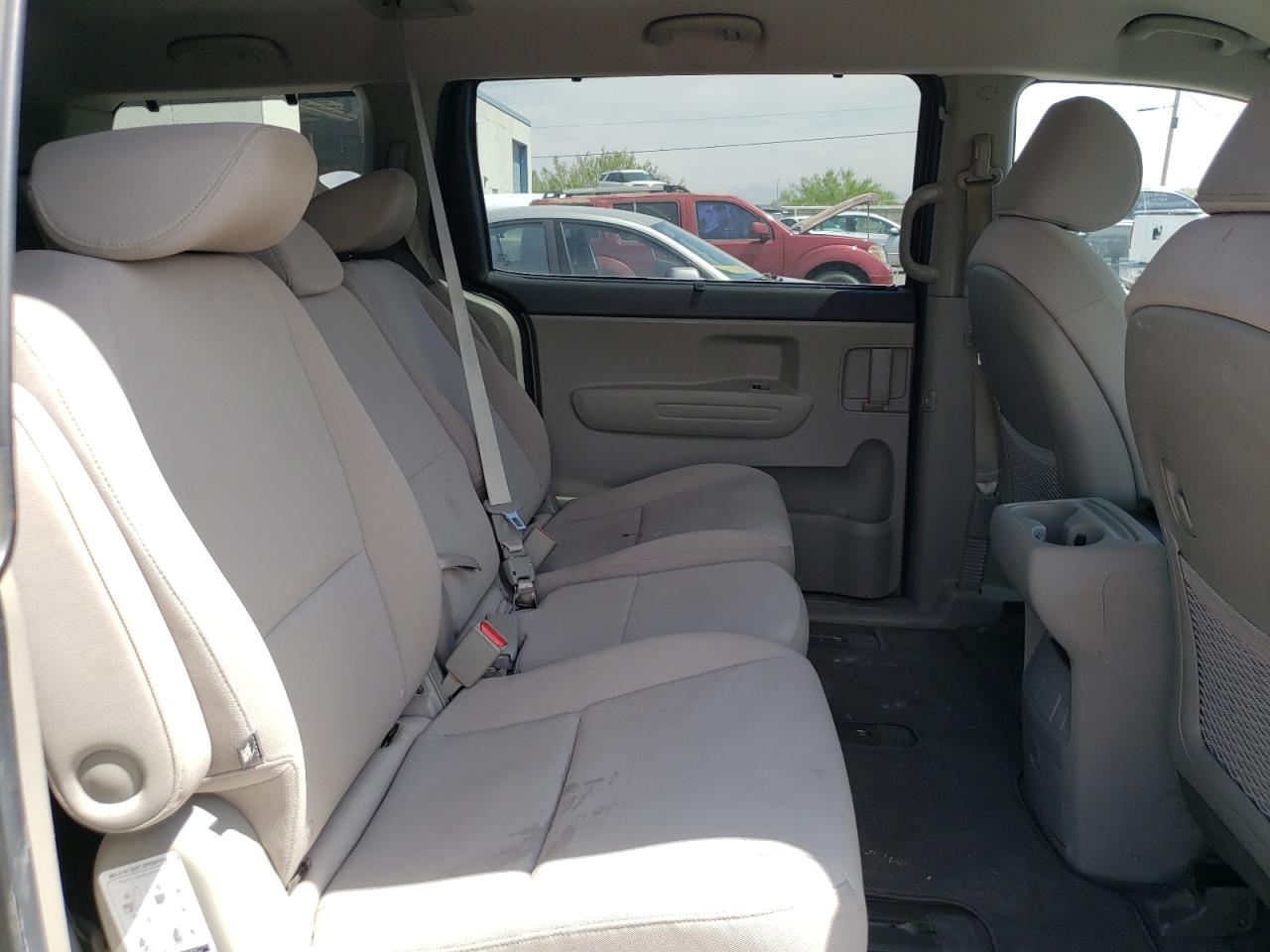 KNDMB5C18F6048879 2015 Kia Sedona Lx