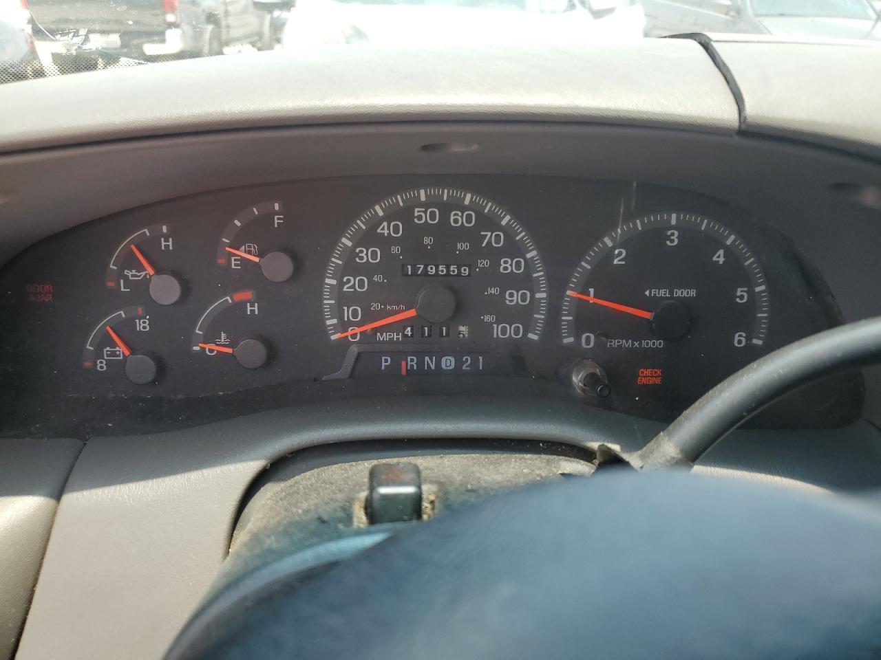 1FTZX1766WKC10537 1998 Ford F150