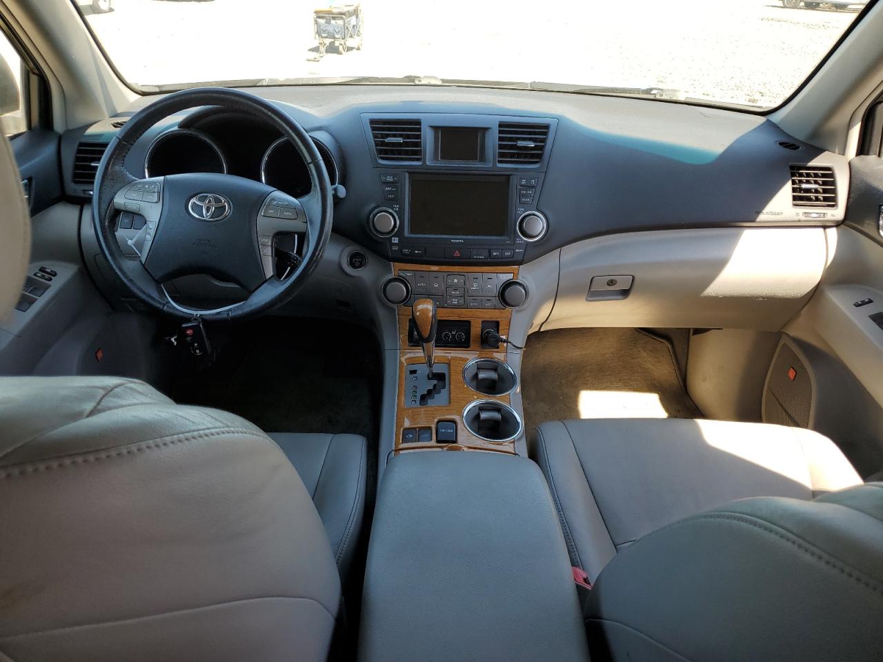JTEJW3EH1A2045503 2010 Toyota Highlander Hybrid Limited