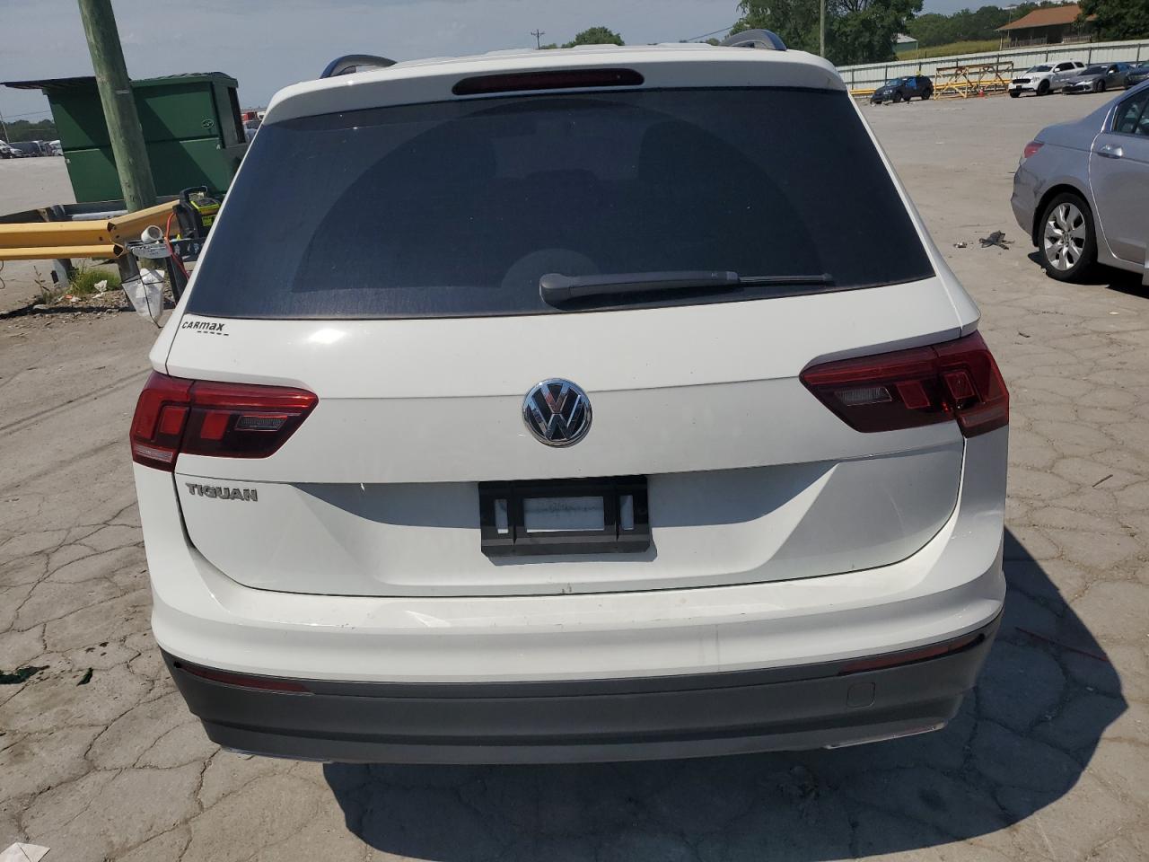 3VV1B7AX1KM138019 2019 Volkswagen Tiguan S