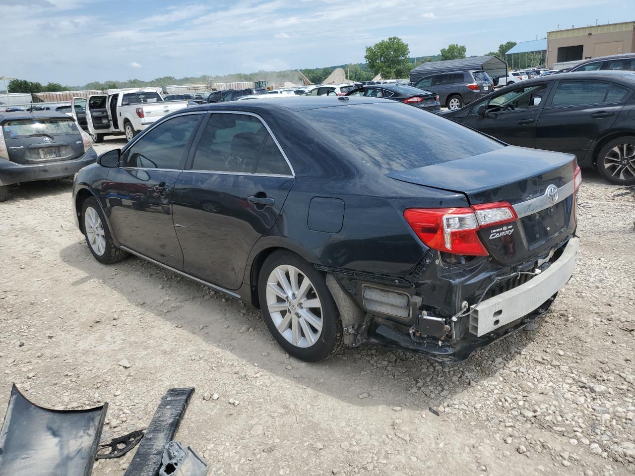 2014 Toyota Camry L vin: 4T1BF1FK8EU842571