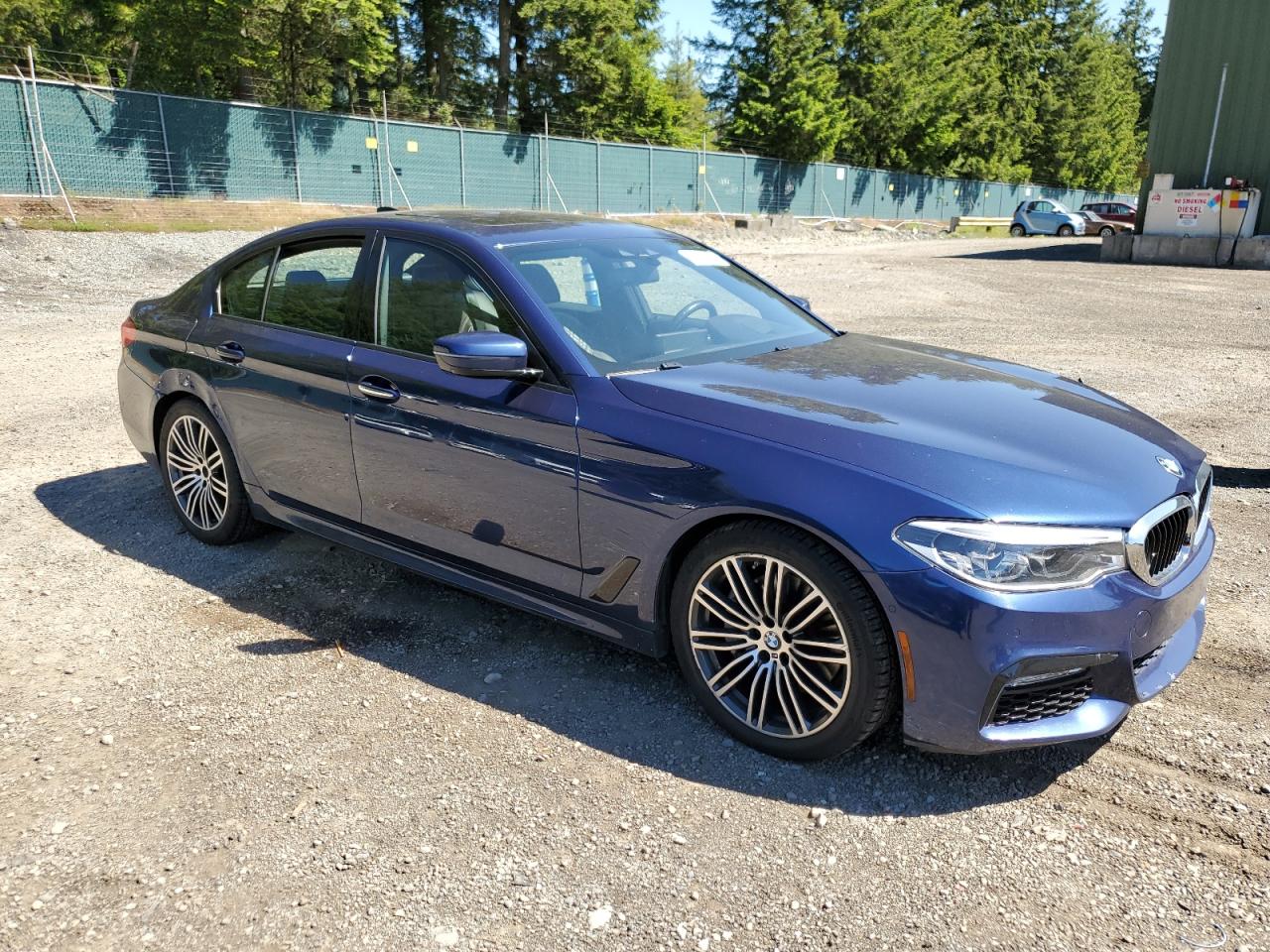 WBAJE7C30HG479329 2017 BMW 540 Xi