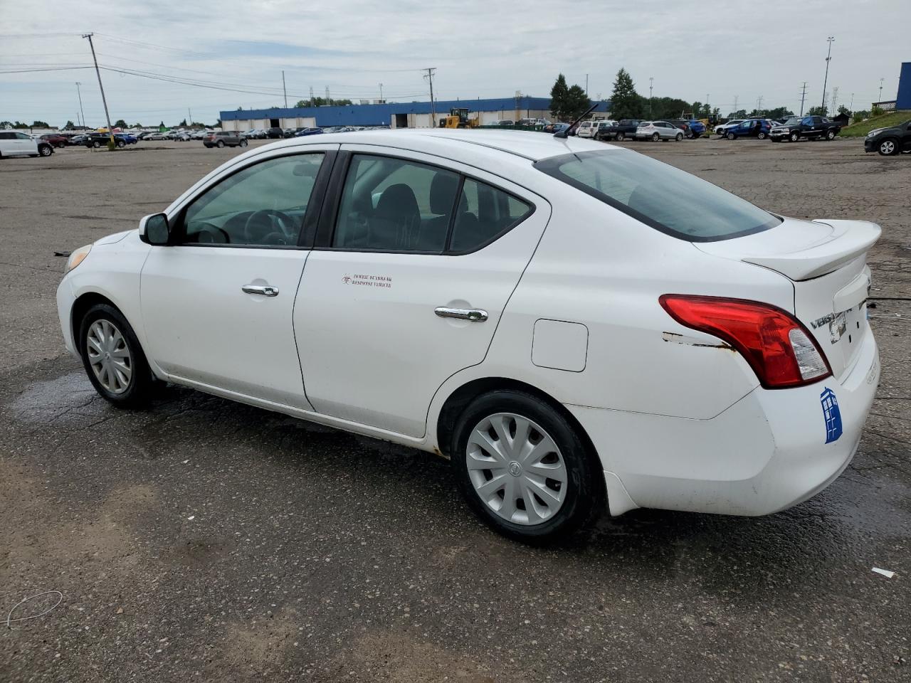 2013 Nissan Versa S vin: 3N1CN7AP4DL876519