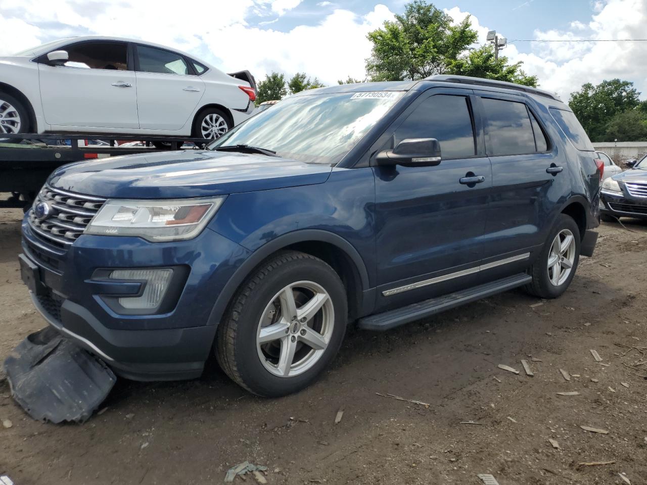 1FM5K8DH9HGB76963 2017 Ford Explorer Xlt