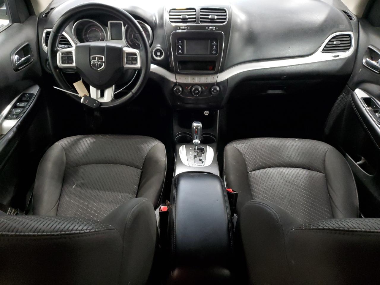 3C4PDCAB4JT243237 2018 Dodge Journey Se