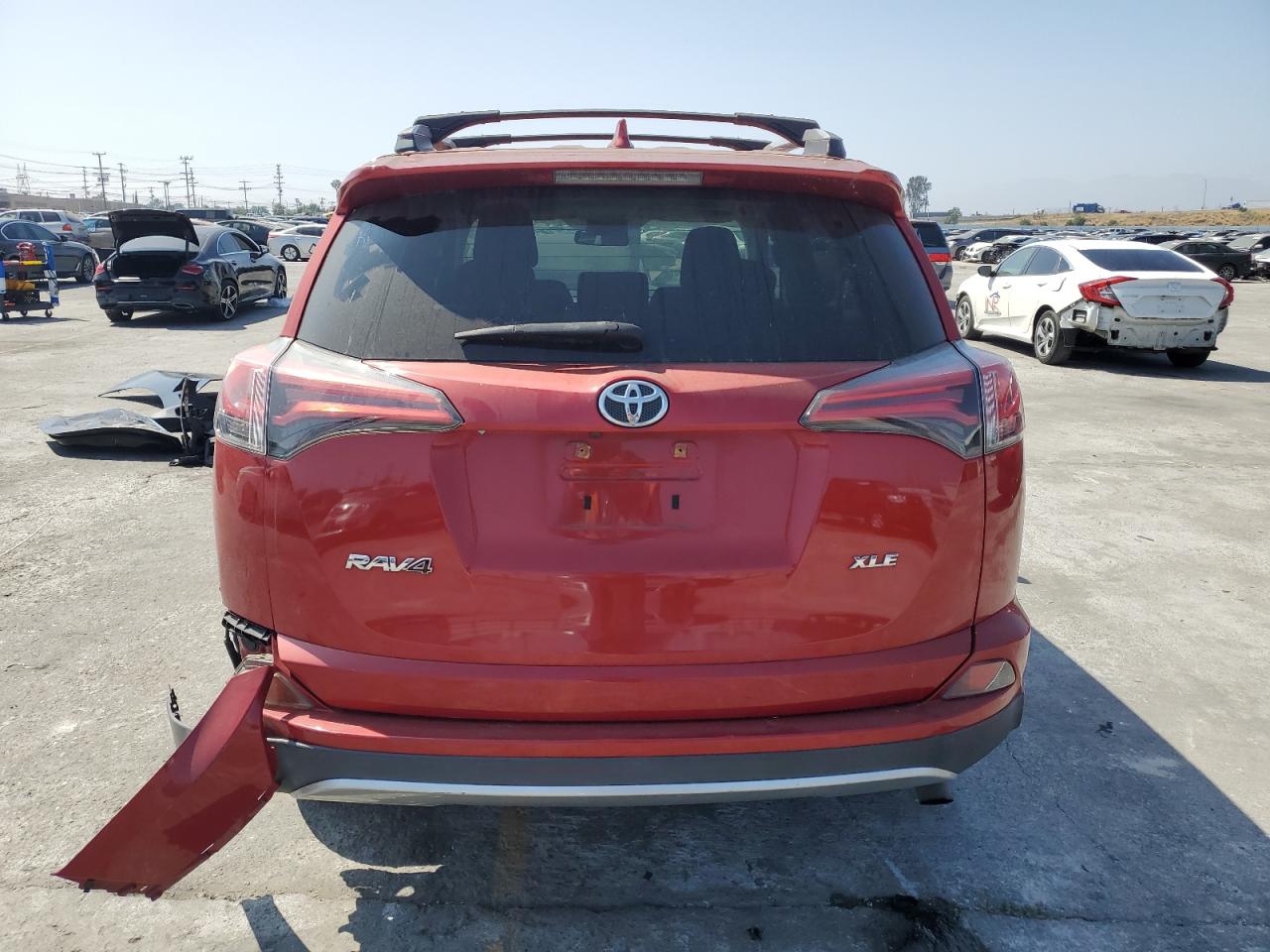 2T3WFREV3HW325203 2017 Toyota Rav4 Xle
