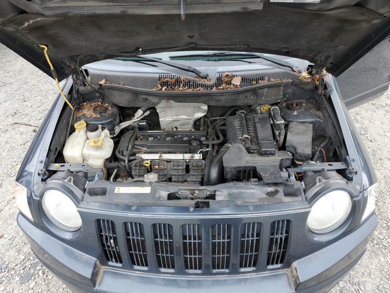 1J8FF47W18D500465 2008 Jeep Compass Sport