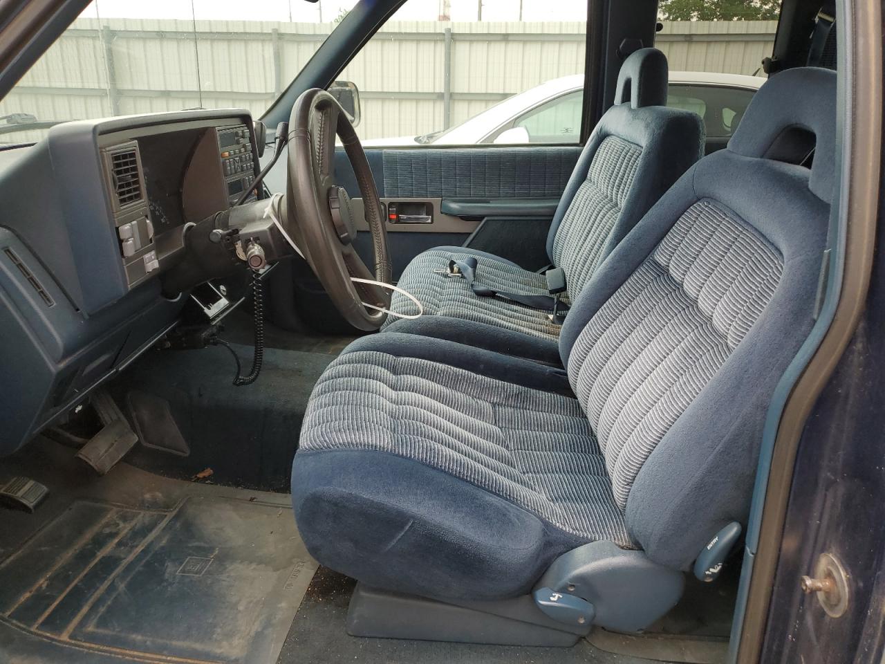 2GCEC19K8R1320014 1994 Chevrolet Gmt-400 C1500