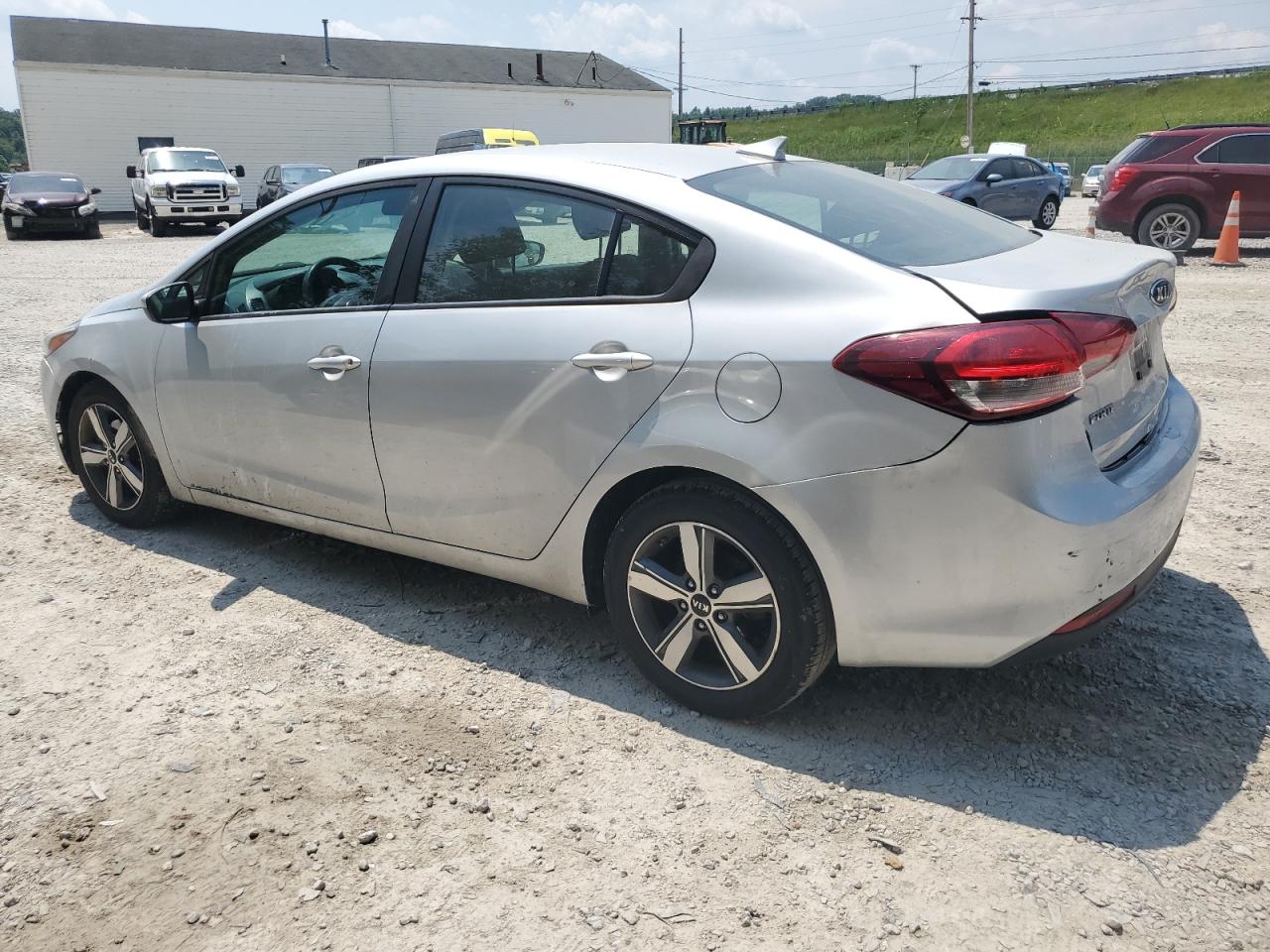 3KPFL4A76JE260674 2018 Kia Forte Lx