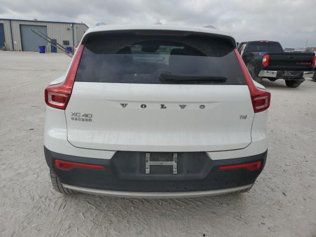 2020 Volvo Xc40 T4 Momentum VIN: YV4AC2HK1L2225451 Lot: 59341814