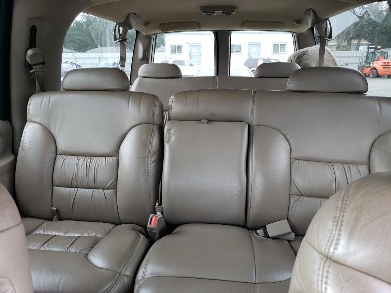 3GKGK26R9XG553220 1999 GMC Suburban K2500