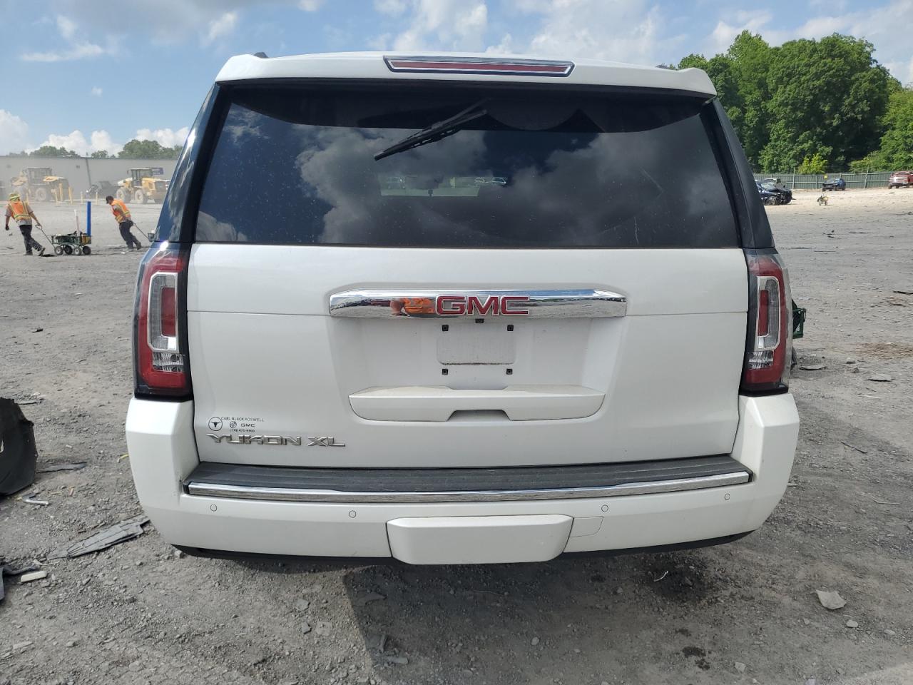 1GKS2HKJXGR190875 2016 GMC Yukon Xl Denali