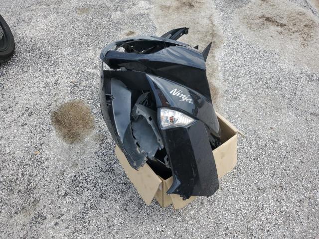 2011 KAWASAKI EX650 C - JKAEXEC10BDA69458