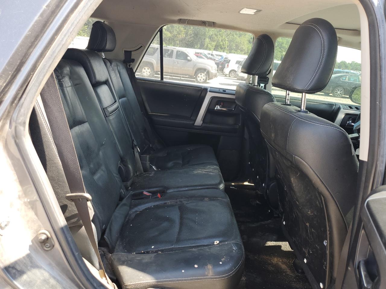 JTEBU5JR1E5174981 2014 Toyota 4Runner Sr5