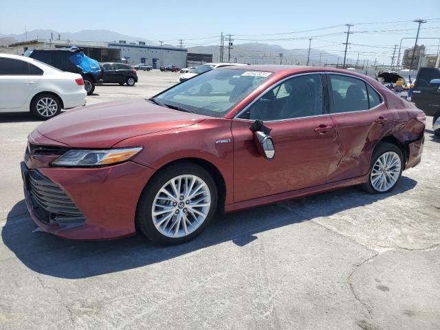 VIN 4T1B21HK7KU521304 2019 Toyota Camry, Hybrid no.1