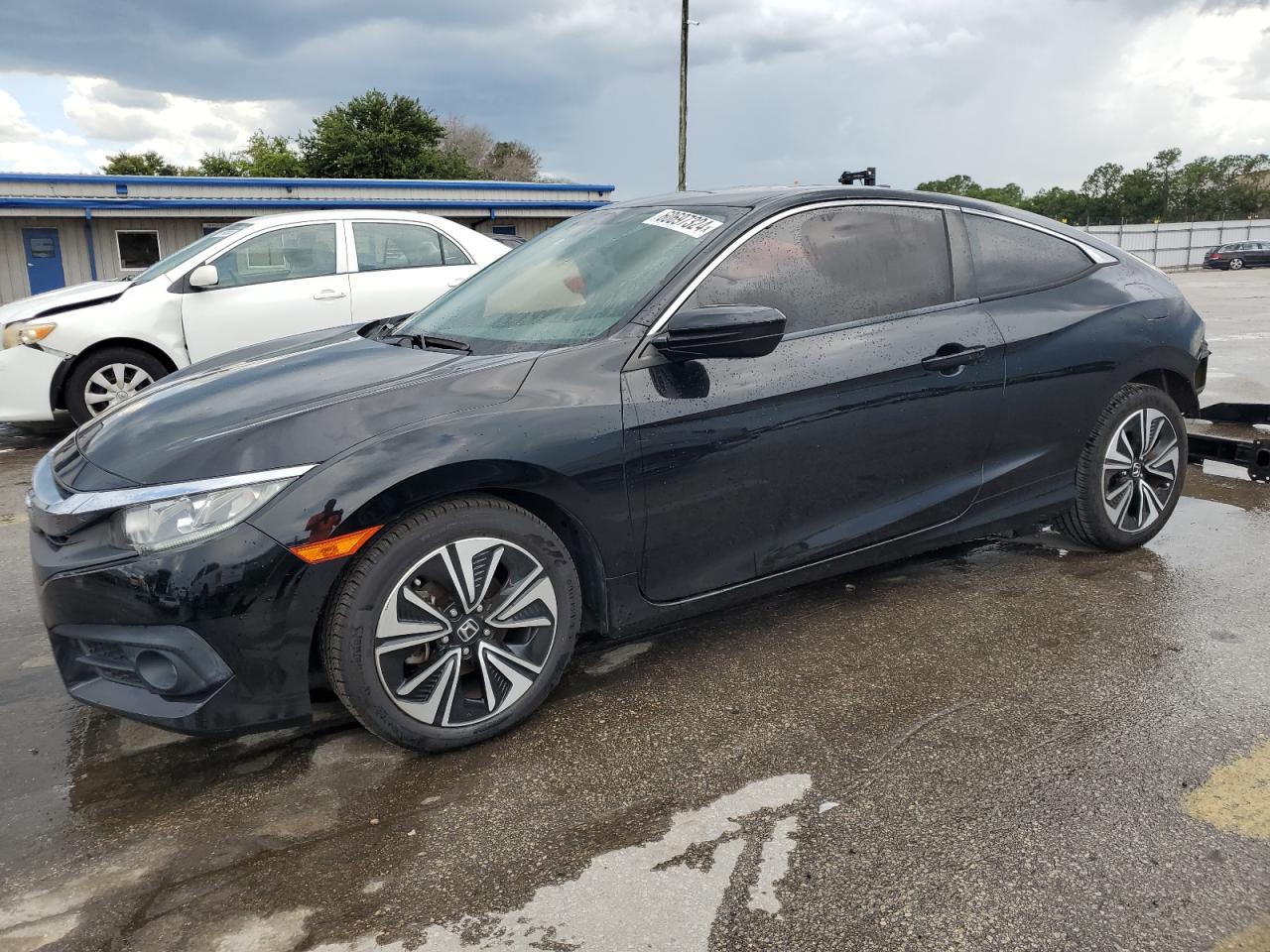 2018 Honda Civic Ex vin: 2HGFC3B31JH355512