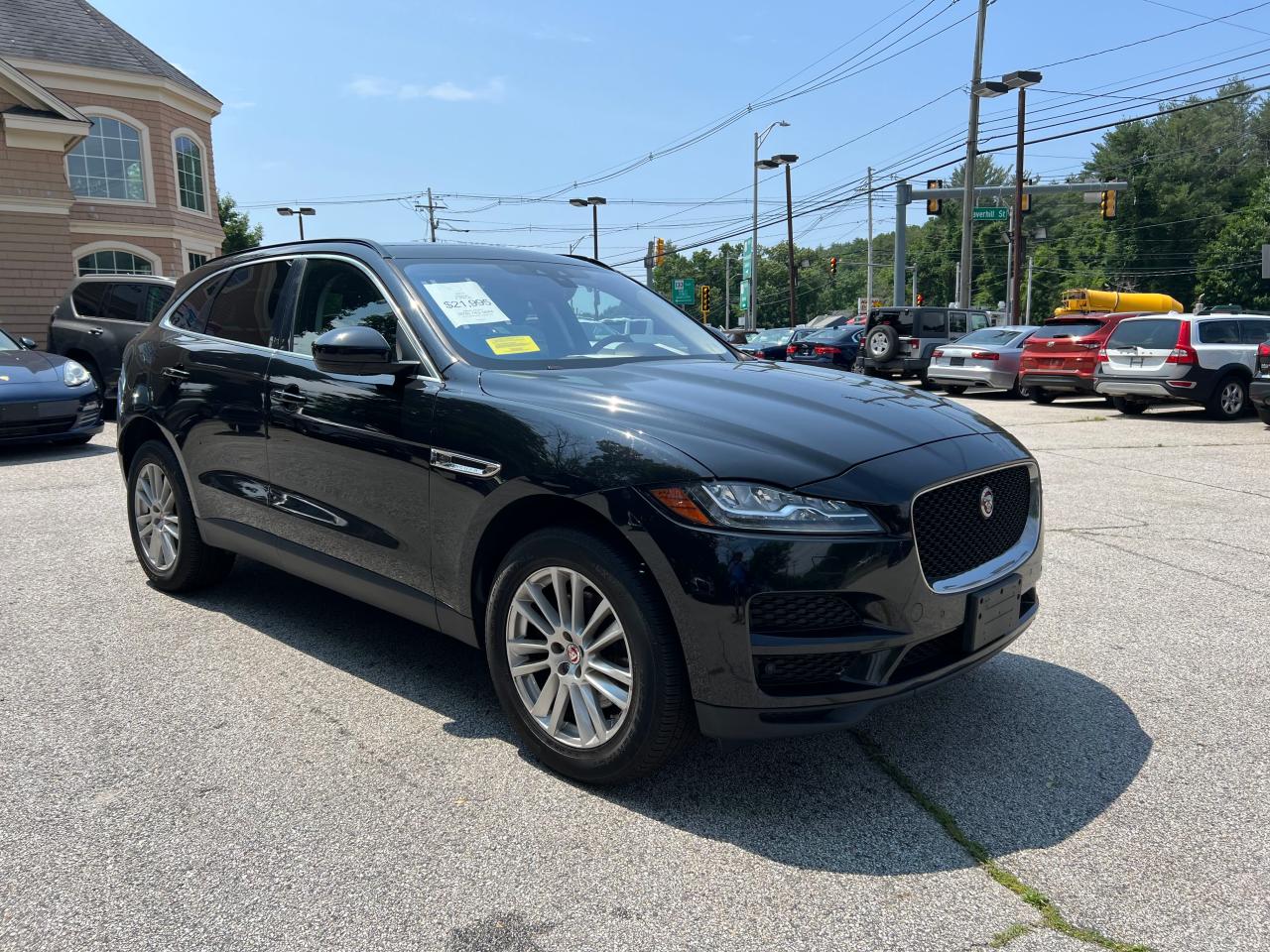 2017 Jaguar F-Pace Prestige vin: SADCK2BV5HA883440