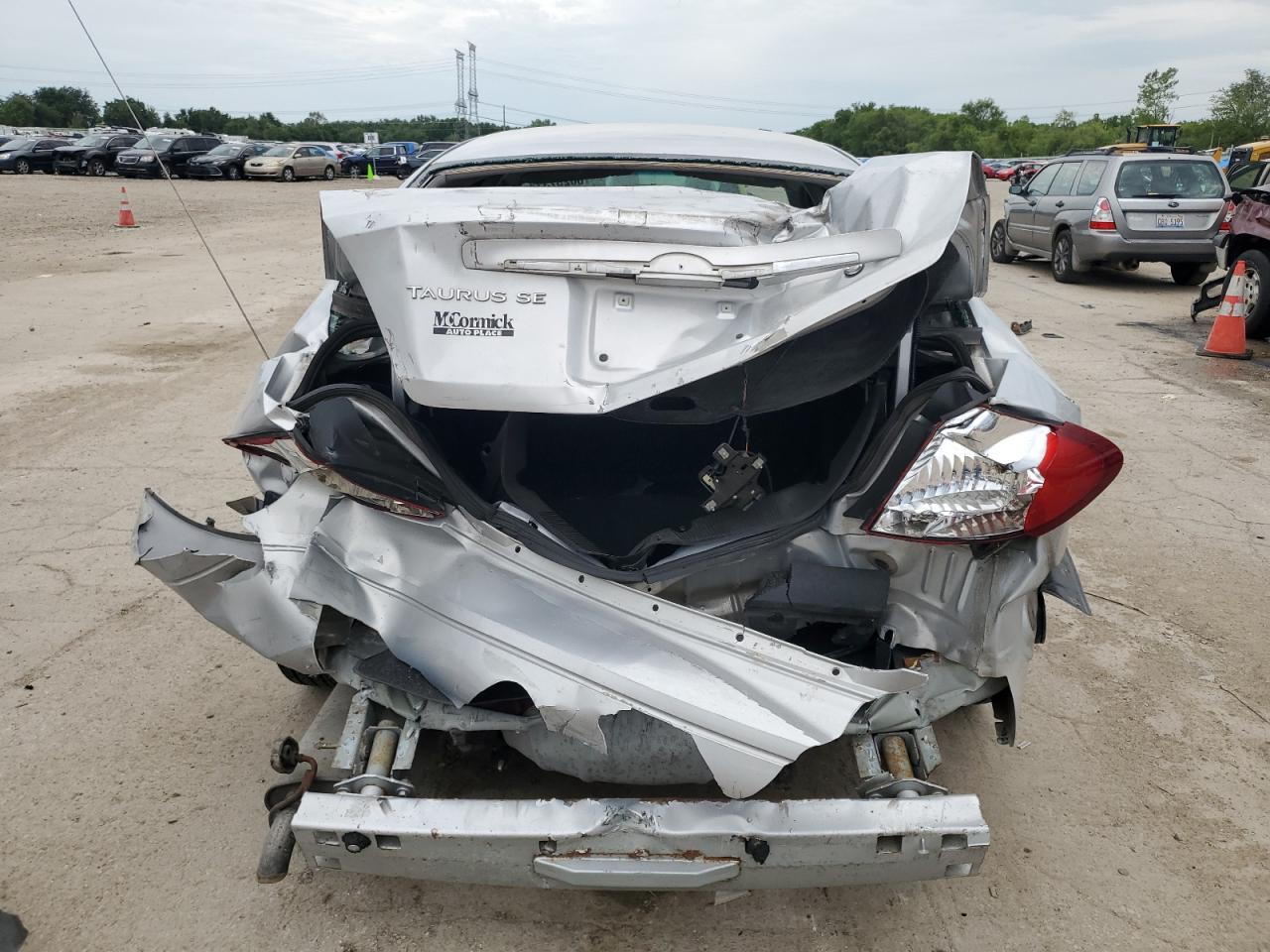 1FAFP53241G230655 2001 Ford Taurus Se