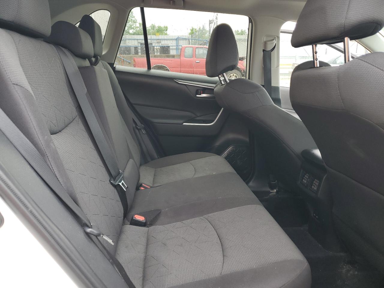 2T3P1RFV4NW292516 2022 Toyota Rav4 Xle