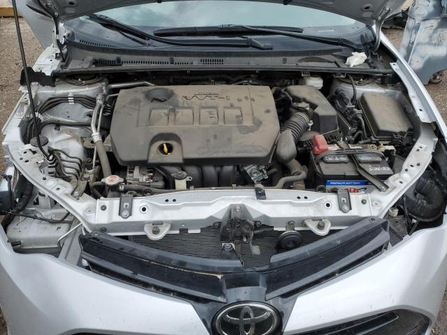 VIN 2T1BURHE7JC032369 2018 Toyota Corolla, L no.11