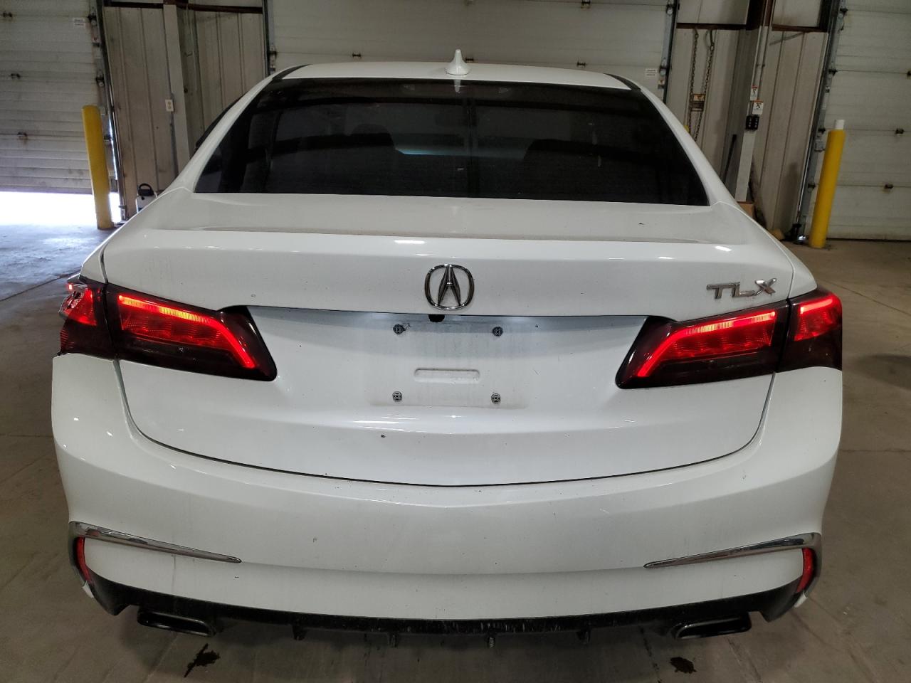 19UUB2F54JA012630 2018 Acura Tlx Tech