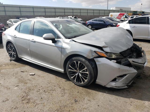 VIN 4T1B11HK0JU608138 2018 Toyota Camry, L no.4