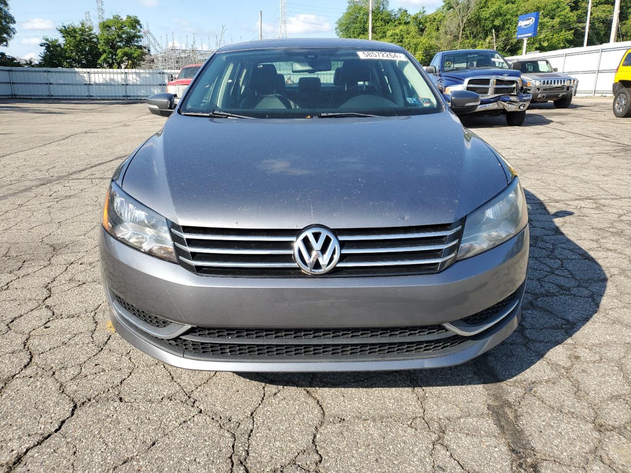 1VWBP7A39DC100637 2013 Volkswagen Passat Se