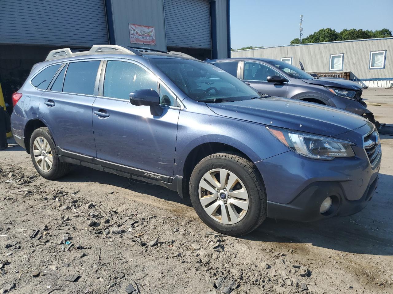 4S4BSAFCXJ3245474 2018 Subaru Outback 2.5I Premium