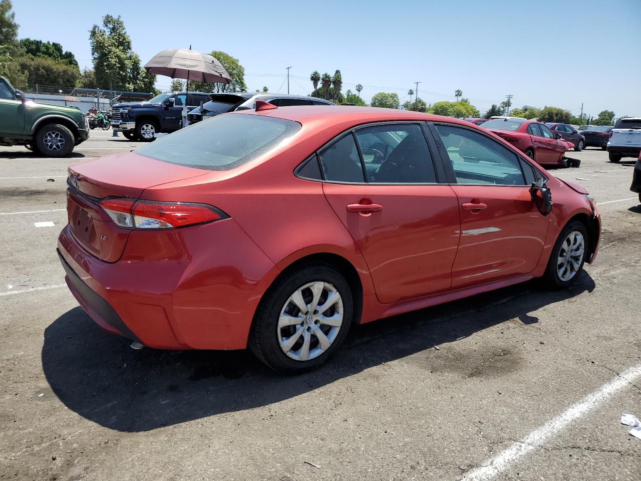 2020 Toyota Corolla Le vin: 5YFEPRAE8LP077256