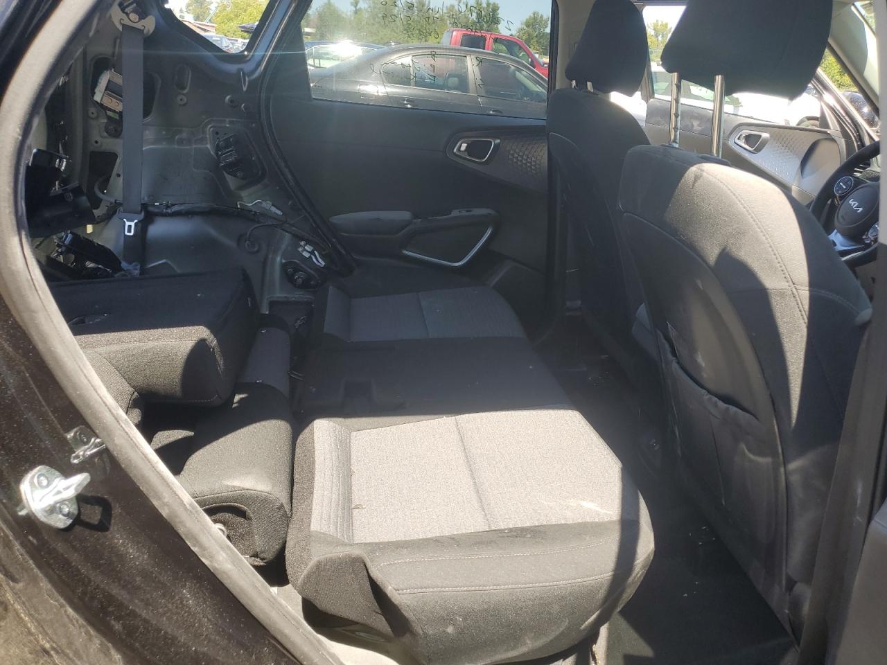 KNDJ33AU4P7865652 2023 Kia Soul Ex