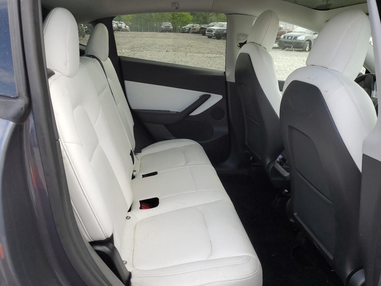 5YJYGDEE1LF046596 2020 Tesla Model Y