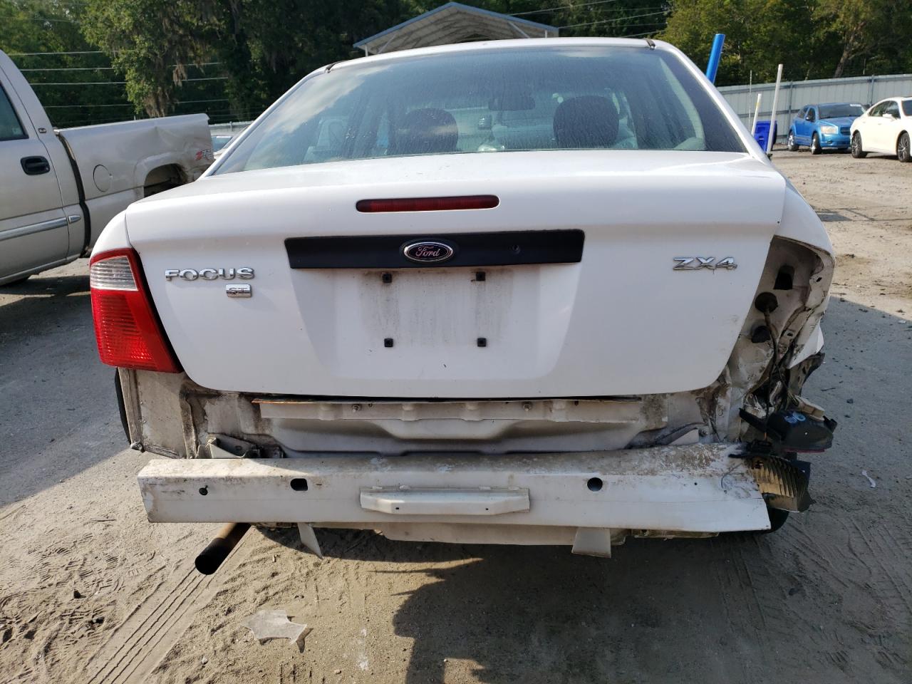 1FAFP34N65W163484 2005 Ford Focus Zx4