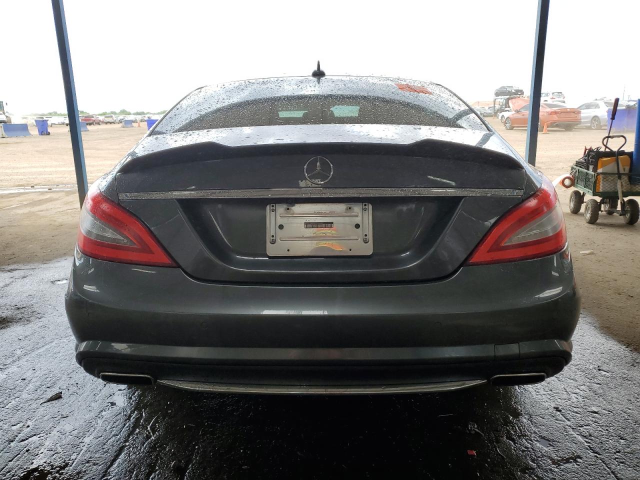 WDDLJ9BB4EA122087 2014 Mercedes-Benz Cls 550 4Matic