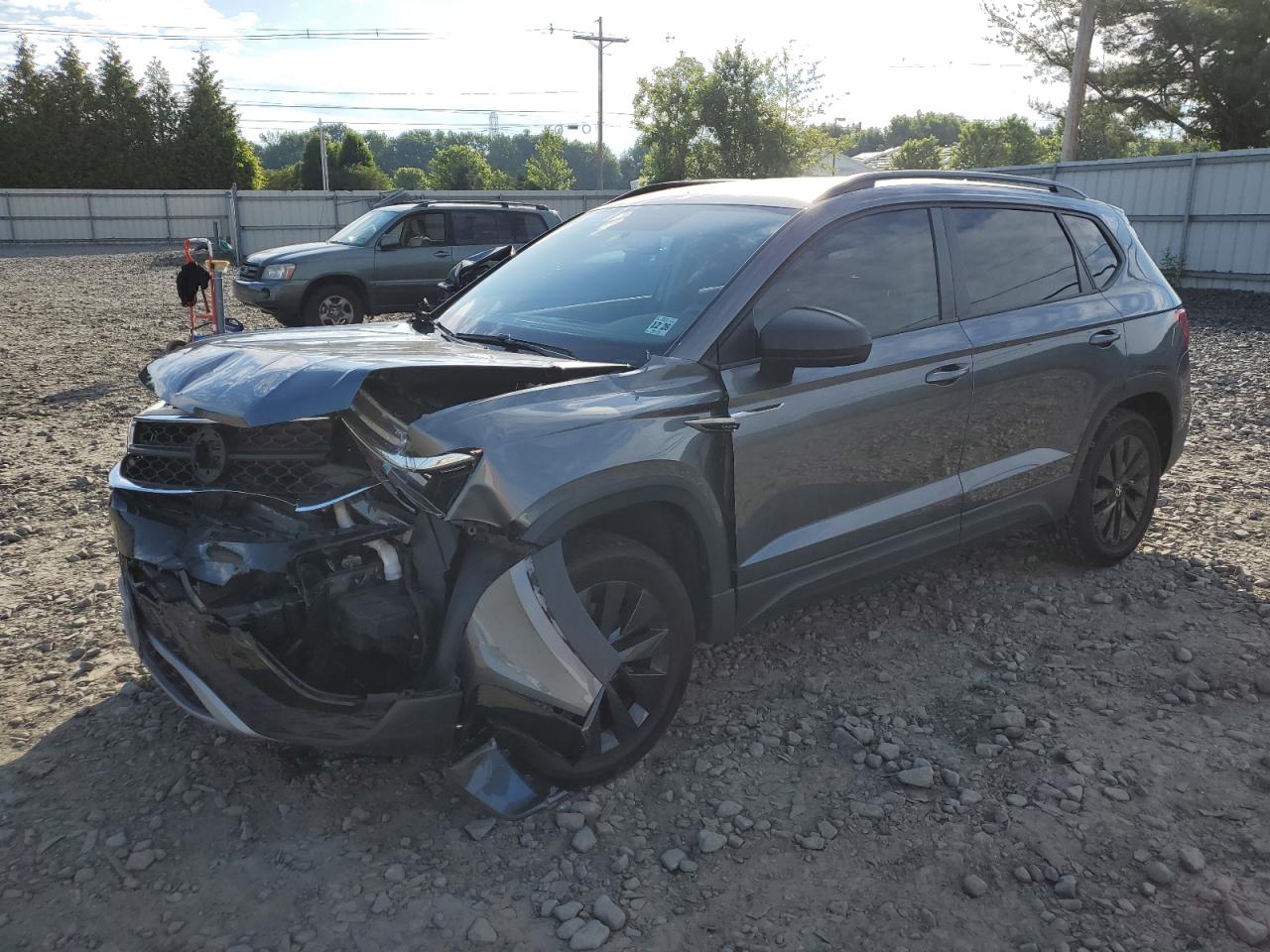3VVAX7B20NM042553 VOLKSWAGEN TAOS S 2022