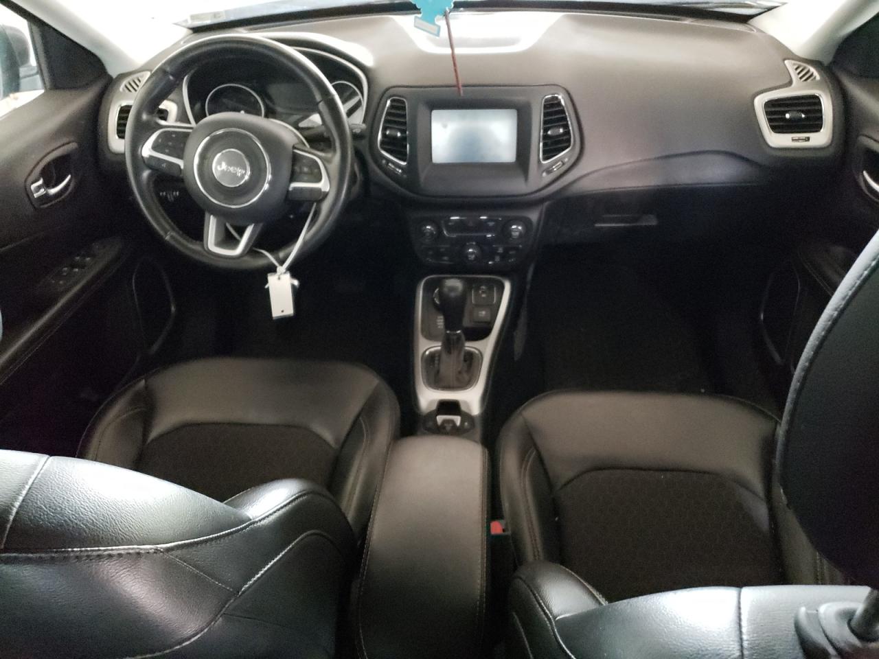 3C4NJDBB4KT850289 2019 Jeep Compass Latitude