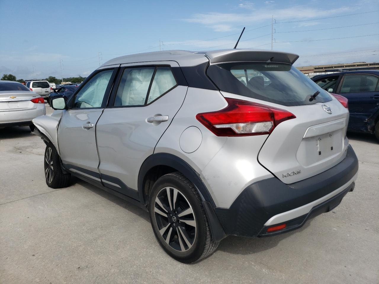 2019 Nissan Kicks S vin: 3N1CP5CU4KL527293