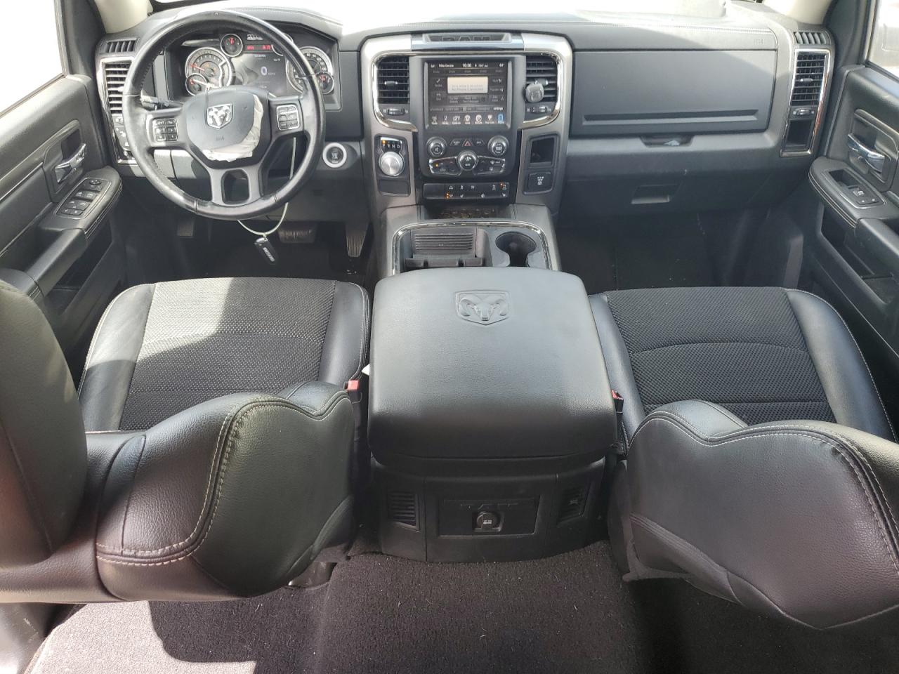 1C6RR6MT2GS263827 2016 Ram 1500 Sport