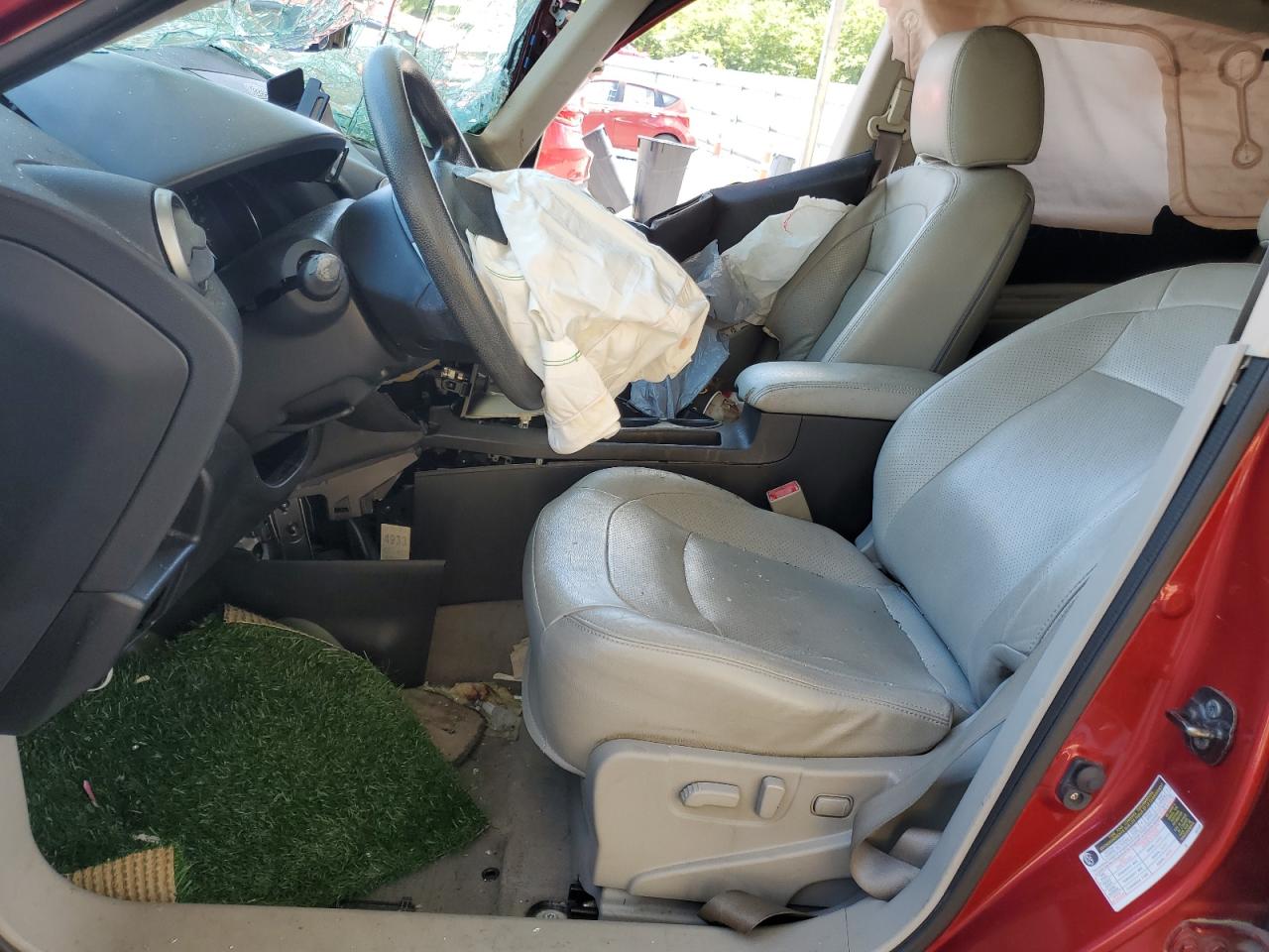 JN8AS5MT5BW165675 2011 Nissan Rogue S