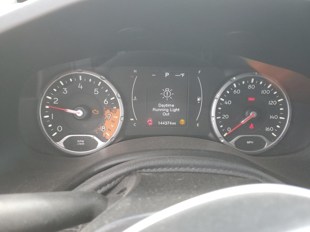 ZACCJABT8FPB23667 2015 Jeep Renegade Latitude